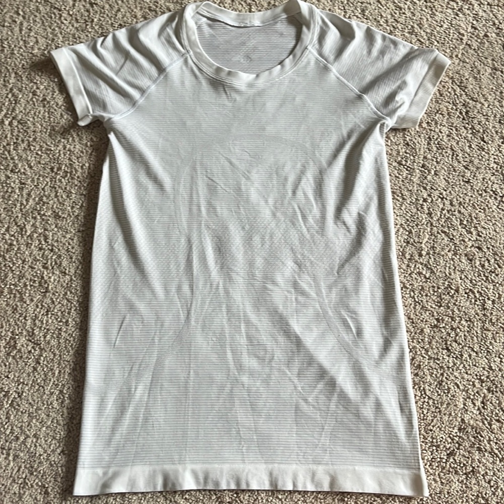Lululemon white swiftly tech
